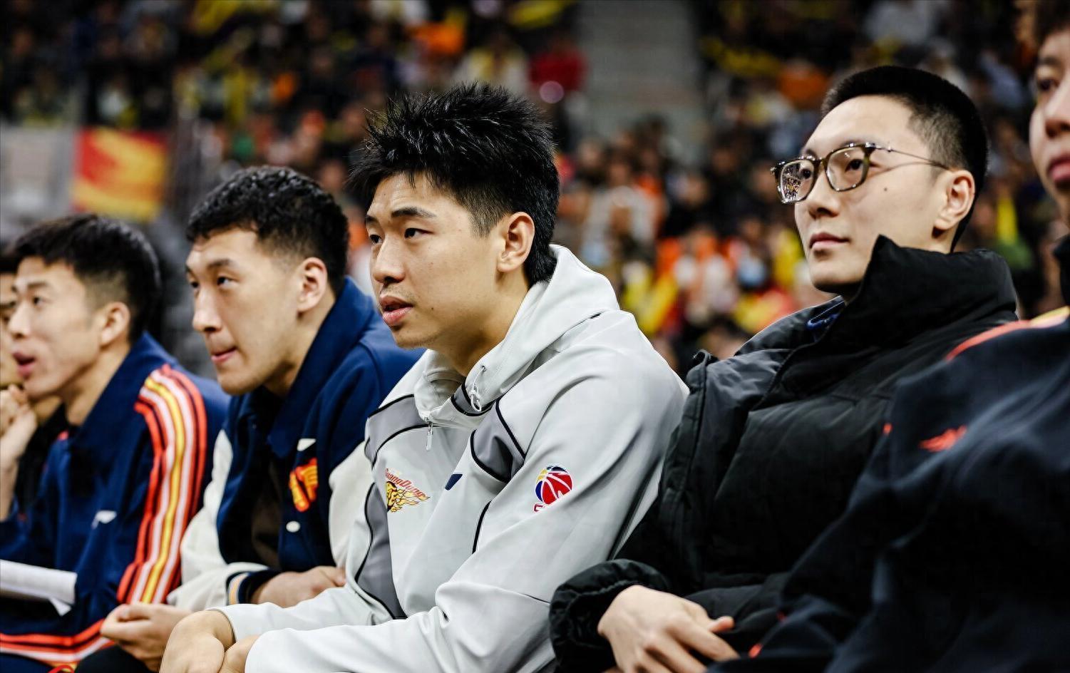 华体会官网入口-广东队新王牌复出！名气不输易建联，杜锋有3难题，焦泊乔有体会